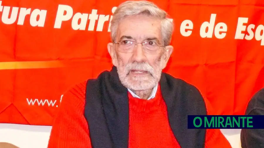 Morreu antigo deputado, eurodeputado e autarca de Ourém, Sérgio Ribeiro Morreu antigo deputado, eurodeputado e autarca de Ourém, Sérgio Ribeiro
