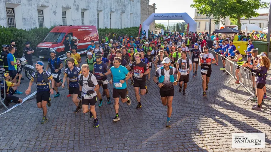 Santarém Trail volta a trazer centenas de atletas aos trilhos da cidade Santarém Trail volta a trazer centenas de atletas aos trilhos da cidade