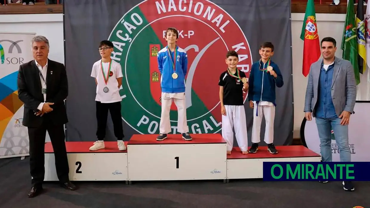 Atletas de Aveiras de Cima conquistam medalhas no Campeonato Nacional de Karaté