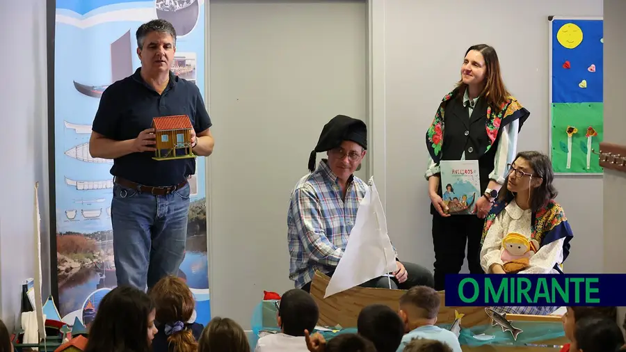Cultura avieira divulgada nas escolas do concelho de Santarém Cultura avieira divulgada nas escolas do concelho de Santarém