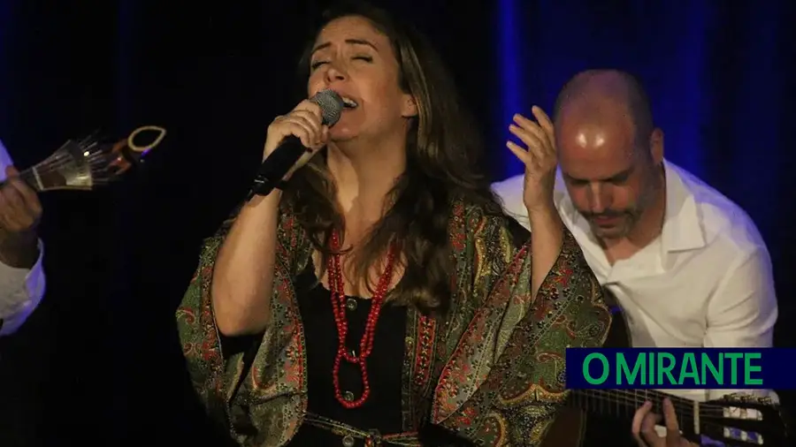 Joana Amendoeira canta o fado no Museu Rural e do Vinho do Cartaxo Joana Amendoeira canta o fado no Museu Rural e do Vinho do Cartaxo