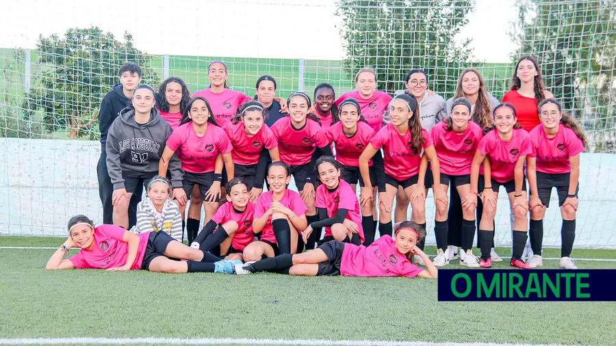 Juventude da Castanheira salda dívidas e aposta no futebol feminino