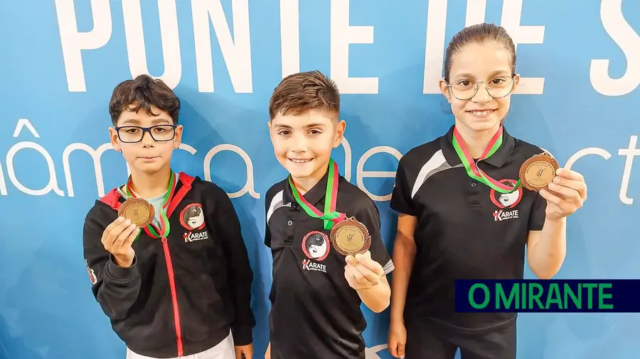 Atletas de Aveiras de Cima conquistam medalhas no Campeonato Nacional de Karaté