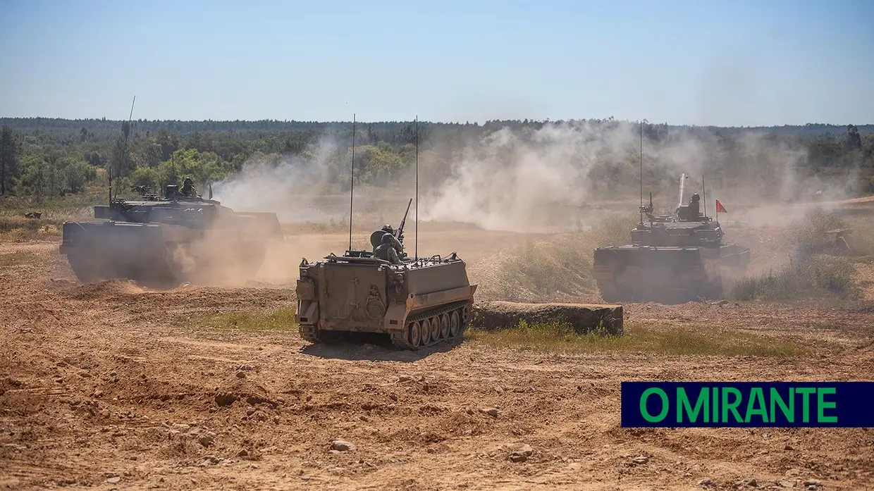 Fogos Reais em Santa Margarida no maior exercício do Exército português