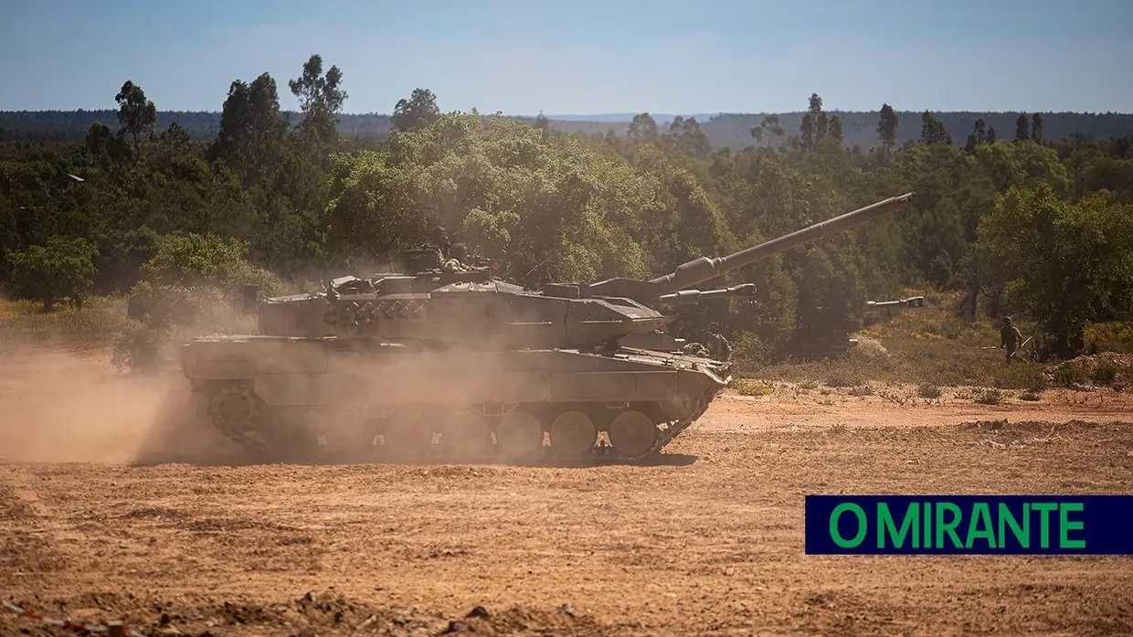 Fogos Reais em Santa Margarida no maior exercício do Exército português