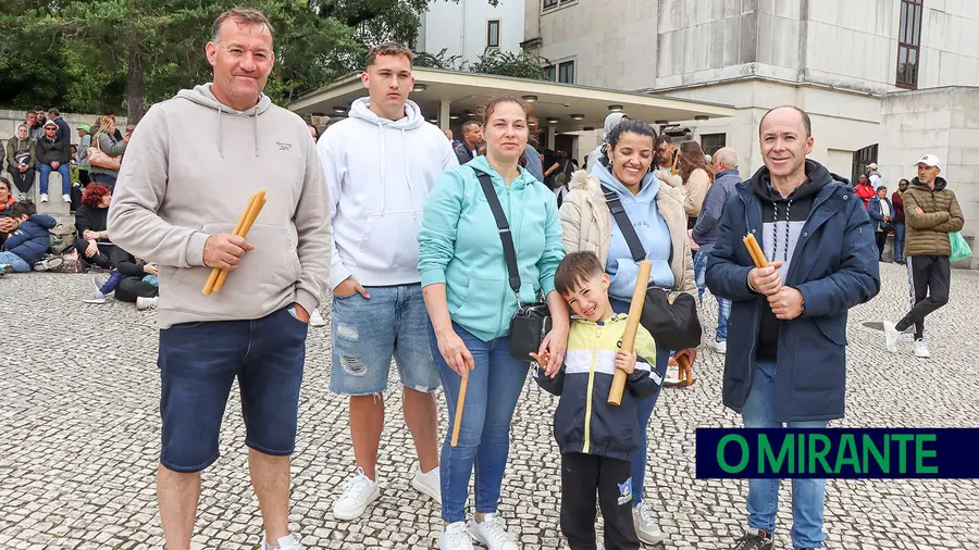 Mais de 200 mil pessoas no 13 de Maio em Fátima Mais de 200 mil pessoas no 13 de Maio em Fátima