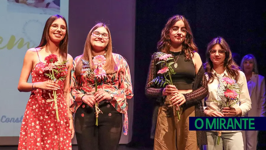 Dez anos de “A Escola tem talento” no Cartaxo Dez anos de “A Escola tem talento” no Cartaxo