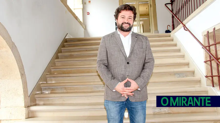 Tomar, Alcanena e Ferreira do Zêzere com 25 milhões para obras em escolas Tomar, Alcanena e Ferreira do Zêzere com 25 milhões para obras em escolas