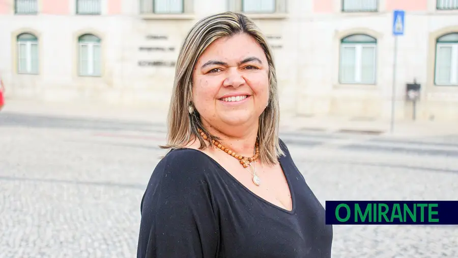 Margarida Lopes é a primeira mulher a liderar o PSD de Azambuja Margarida Lopes é a primeira mulher a liderar o PSD de Azambuja