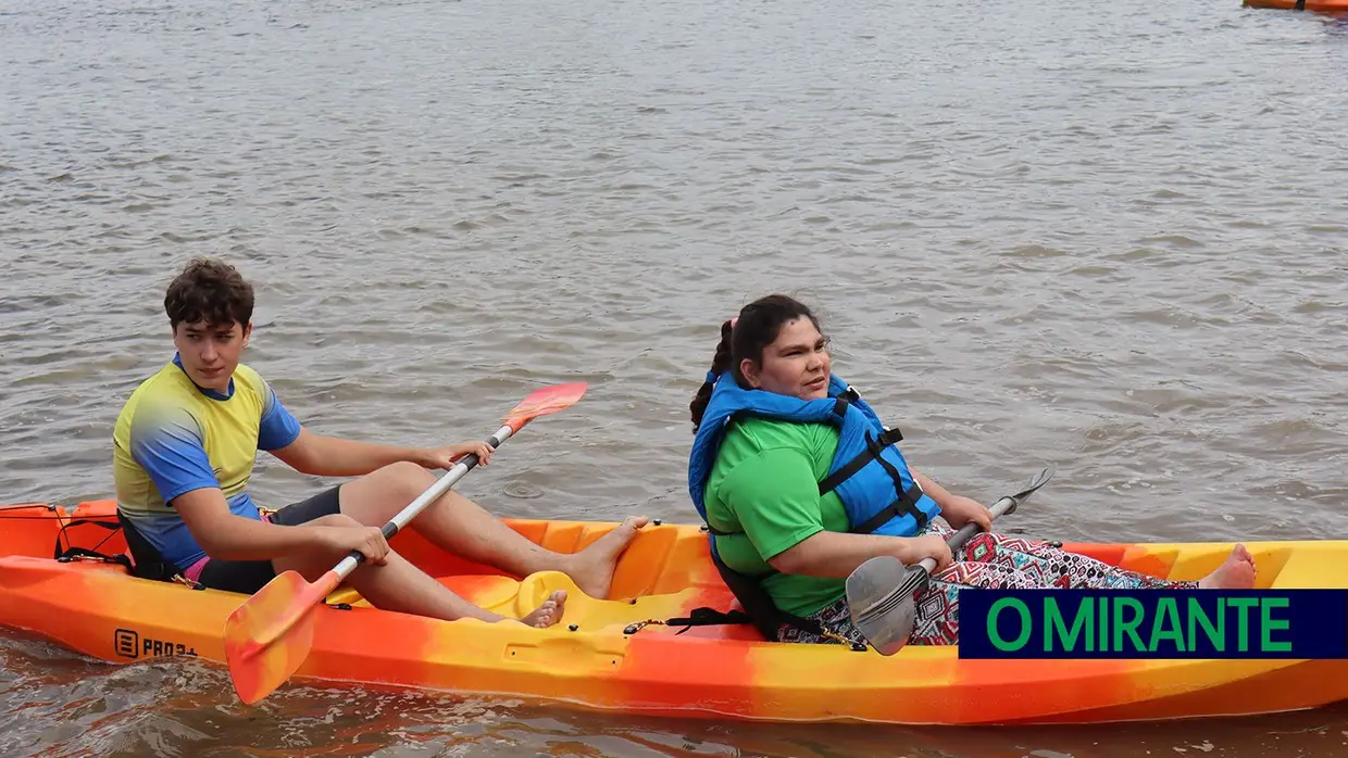 Encontro de canoagem na Praia Doce em Salvaterra de Magos