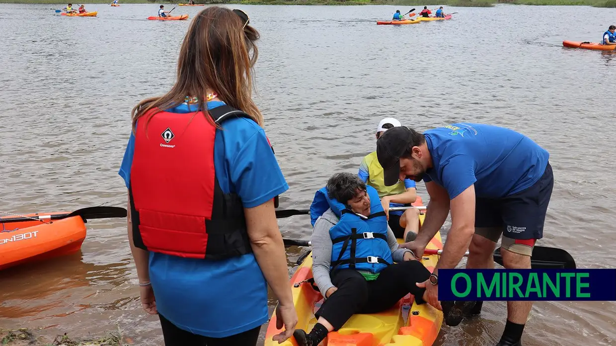 Encontro de canoagem na Praia Doce em Salvaterra de Magos