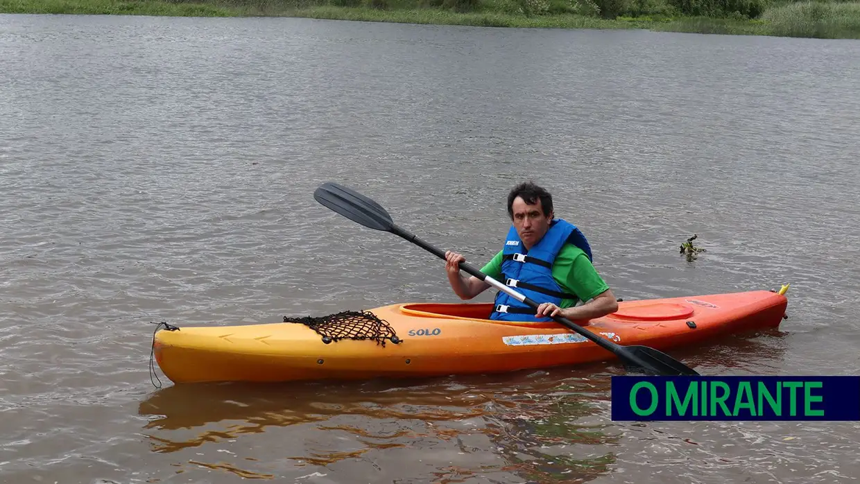 Encontro de canoagem na Praia Doce em Salvaterra de Magos