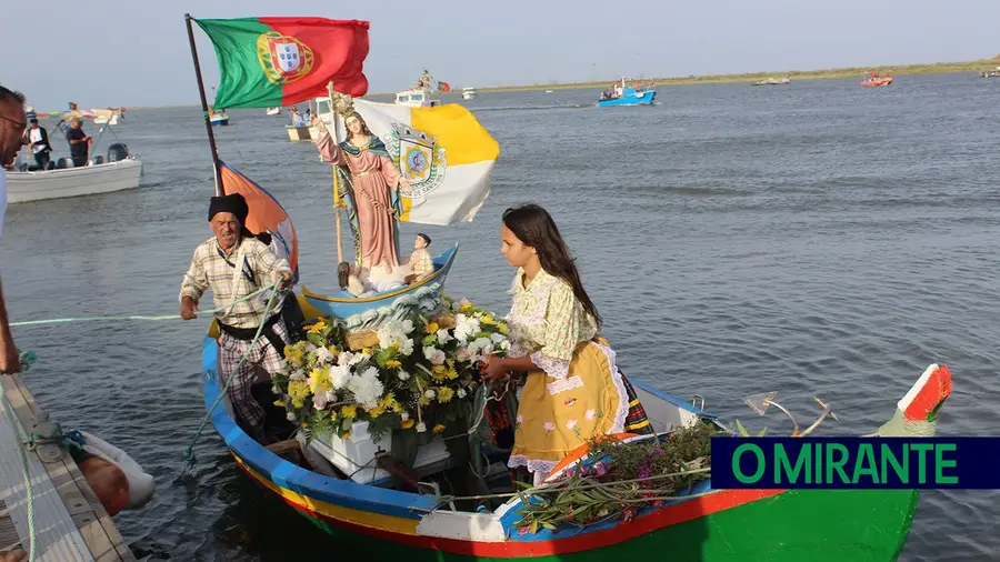 Peregrinação fluvial pelo Tejo une populações ribeirinhas da região Peregrinação fluvial pelo Tejo une populações ribeirinhas da região