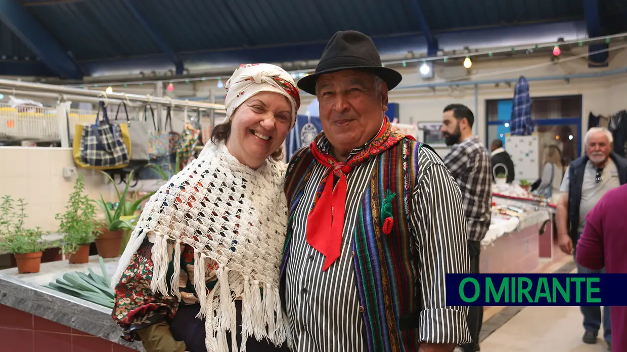 Música, petiscos e tradições no Mercado de Vialonga