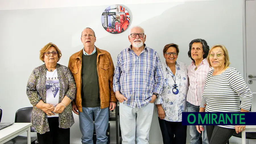 Nas universidades seniores os alunos esforçam-se para não perder o comboio das novas tecnologias Nas universidades seniores os alunos esforçam-se para não perder o comboio das novas tecnologias