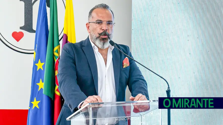 Cantores da Semana da Ascensão na Chamusca levam 200 mil euros nas actuações Cantores da Semana da Ascensão na Chamusca levam 200 mil euros nas actuações