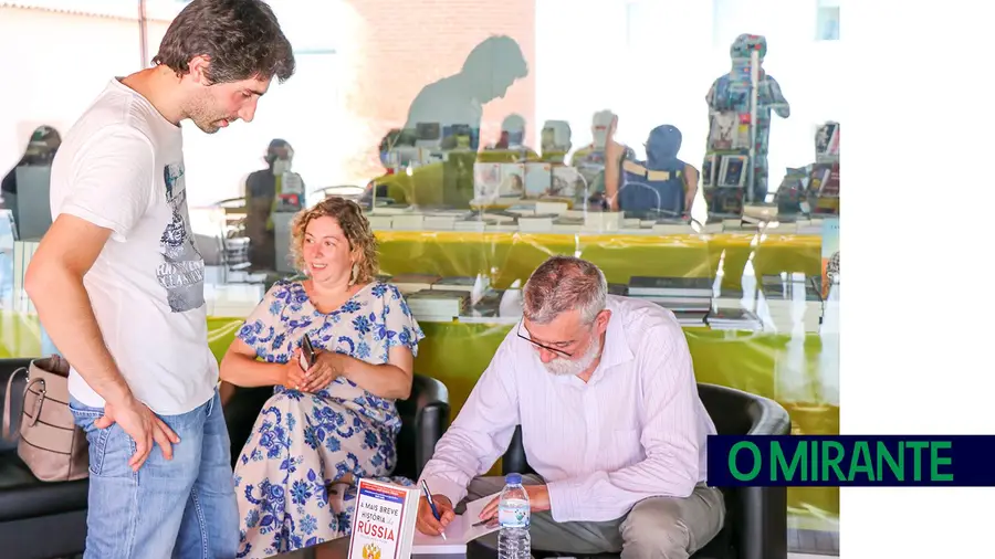 Feira do Livro está de volta a Tomar para a 14ª edição Feira do Livro está de volta a Tomar para a 14ª edição