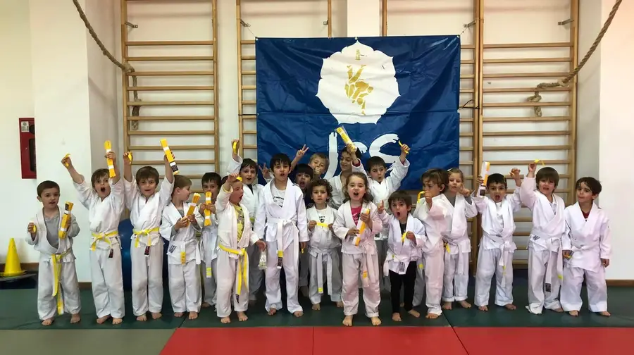 Judo Clube Salvaterra está a comemorar 16º aniversário Judo Clube Salvaterra está a comemorar 16º aniversário