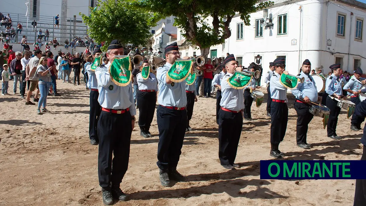 Momento alto da Feira de Maio em Azambuja é a homenagem ao campino