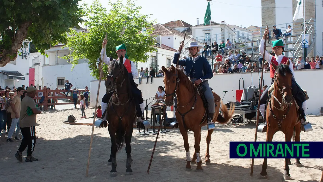 Momento alto da Feira de Maio em Azambuja é a homenagem ao campino