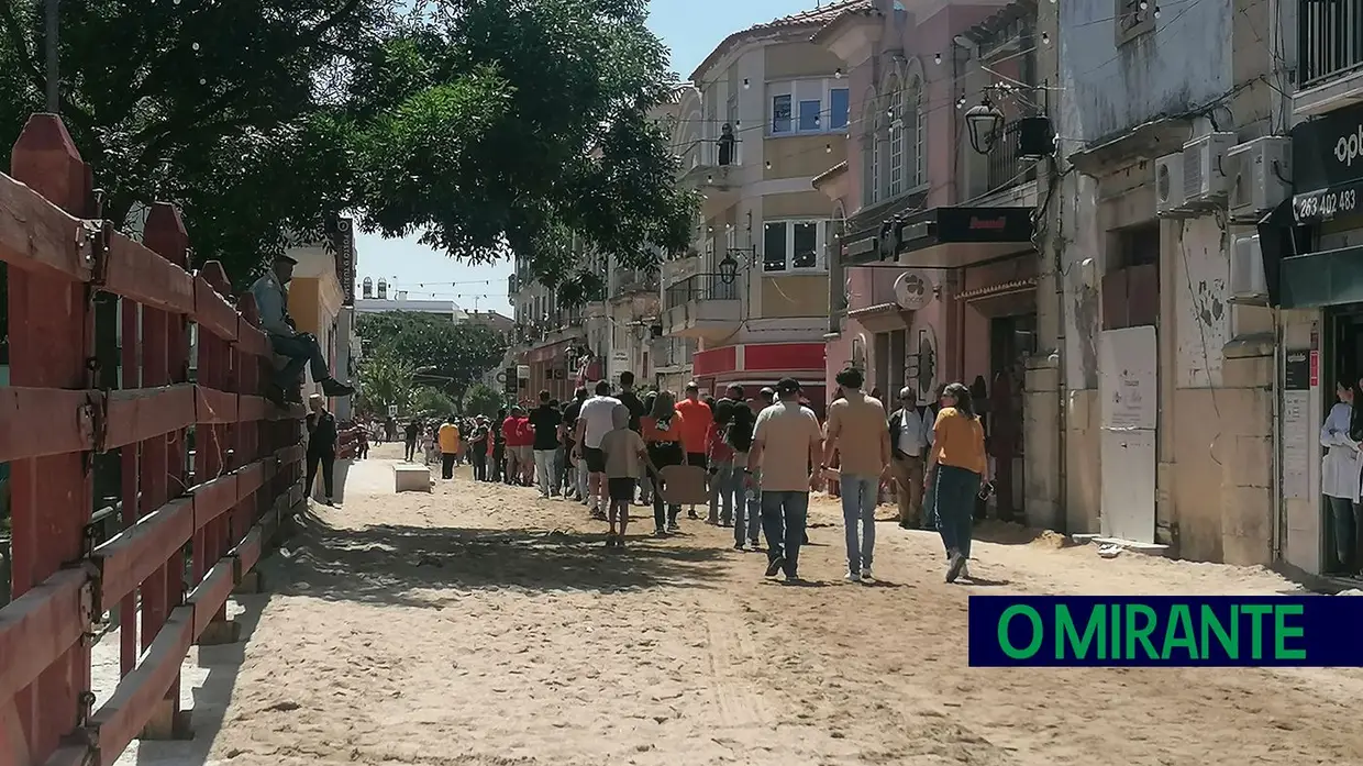 Momento alto da Feira de Maio em Azambuja é a homenagem ao campino