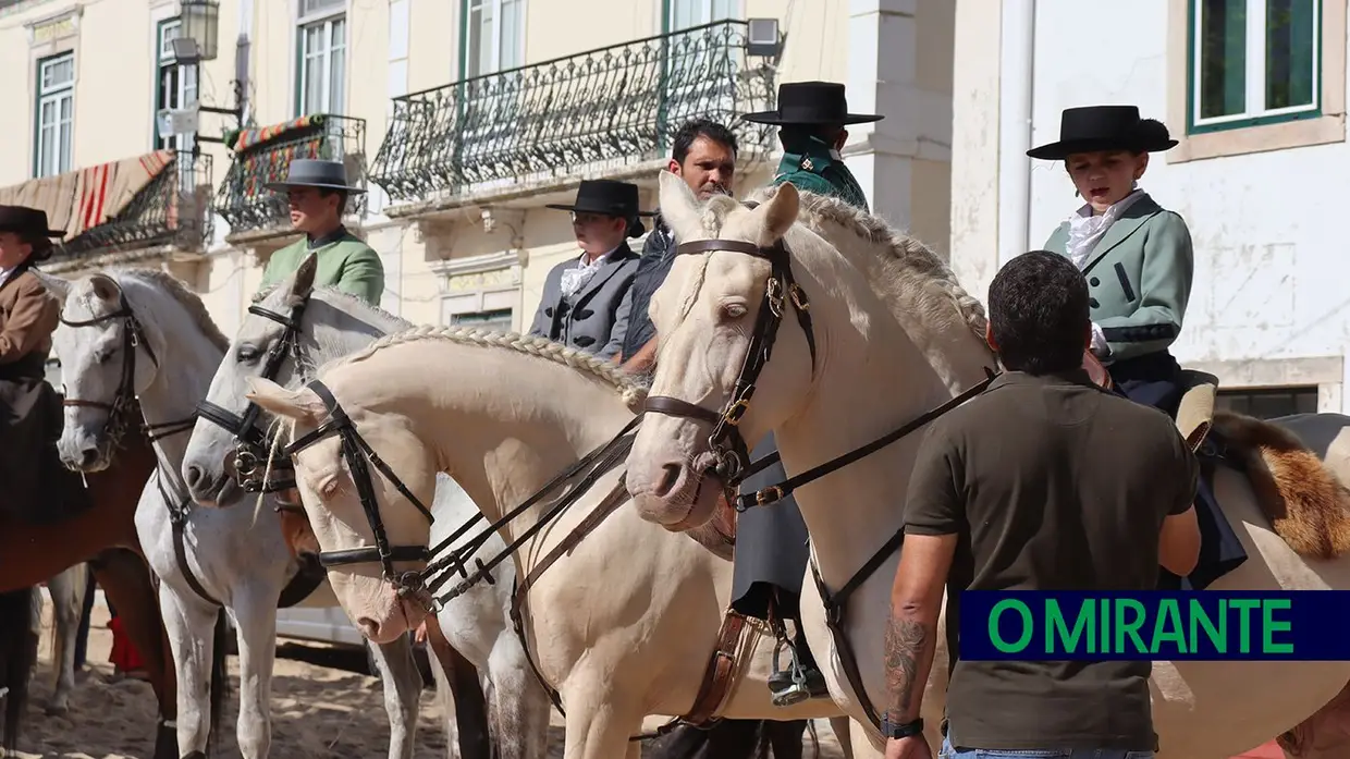 Momento alto da Feira de Maio em Azambuja é a homenagem ao campino