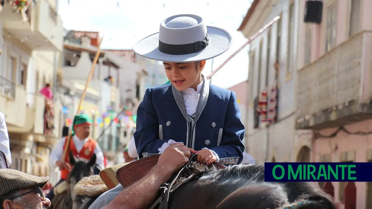 Homenagem ao campino foi momento solene da Feira de Maio em Azambuja