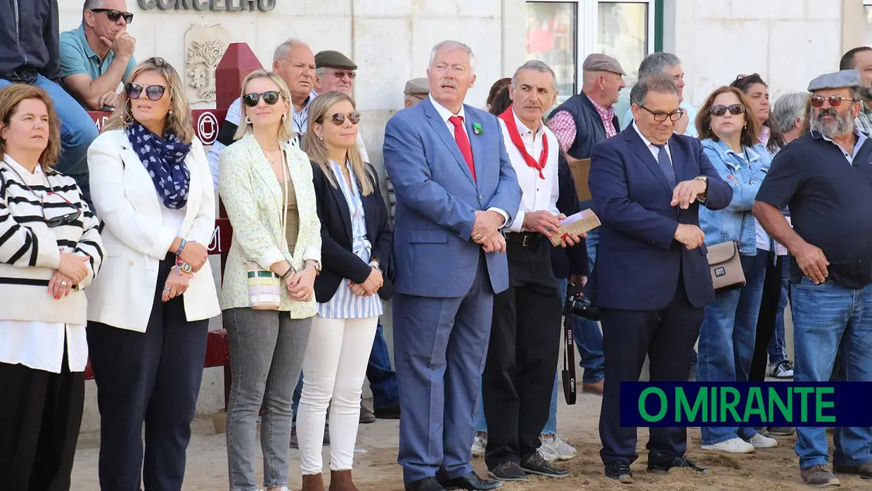 Homenagem ao campino foi momento solene da Feira de Maio em Azambuja