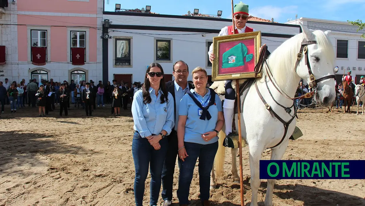 Homenagem ao campino foi momento solene da Feira de Maio em Azambuja