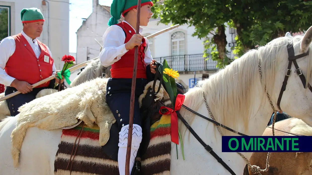 Homenagem ao campino foi momento solene da Feira de Maio em Azambuja