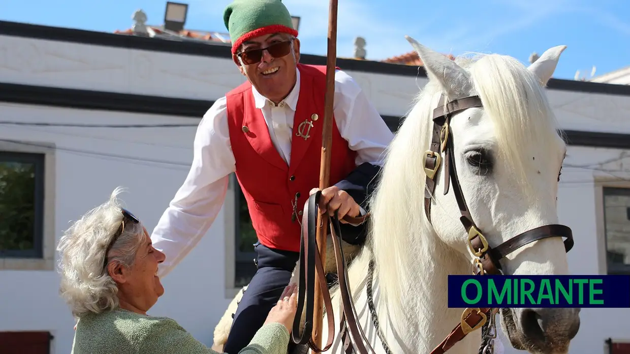 Homenagem ao campino foi momento solene da Feira de Maio em Azambuja