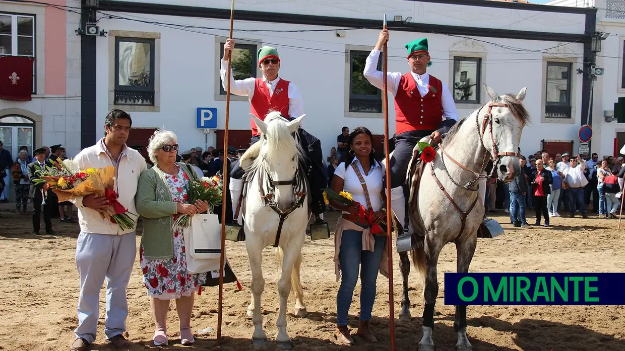 Homenagem ao campino foi momento solene da Feira de Maio em Azambuja