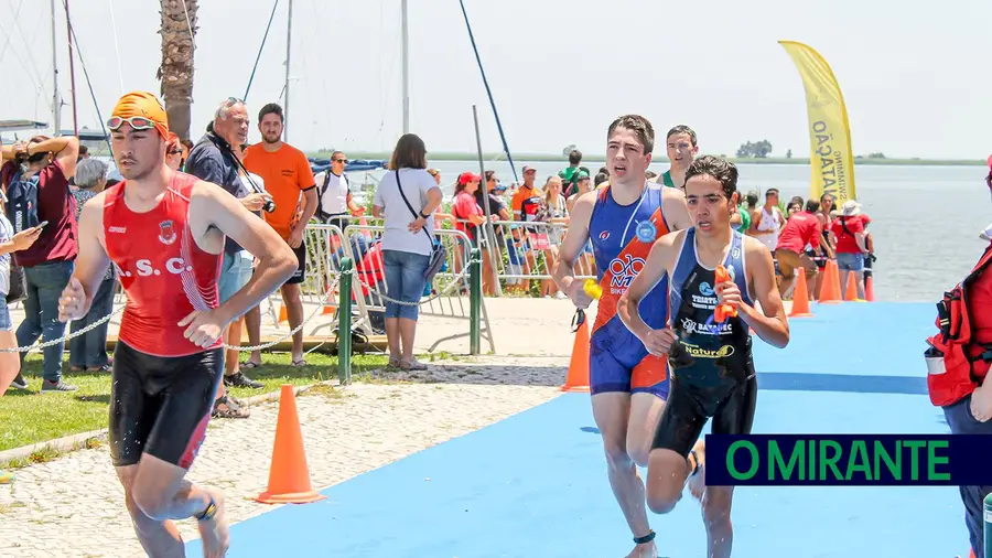 Centenas de atletas participam no Triatlo de Coruche Centenas de atletas participam no Triatlo de Coruche