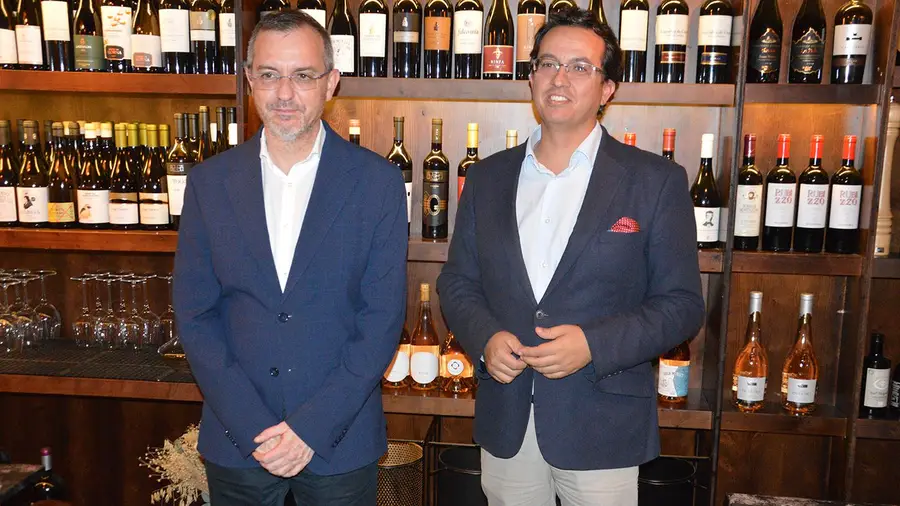 Turismo do Alentejo e Ribatejo lança Roteiros de Investimento com cinco municípios Turismo do Alentejo e Ribatejo lança Roteiros de Investimento com cinco municípios