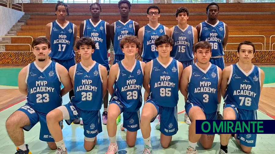 Sub-18 do Rio Maior Basket perdem final da Taça Nacional frente ao SC Braga