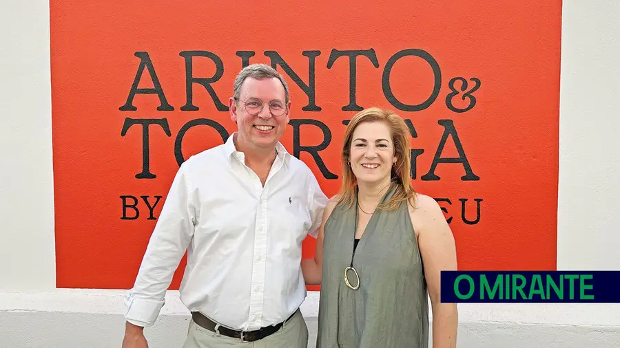 Arinto & Touriga para quem gosta de novas experiências Arinto & Touriga para quem gosta de novas experiências