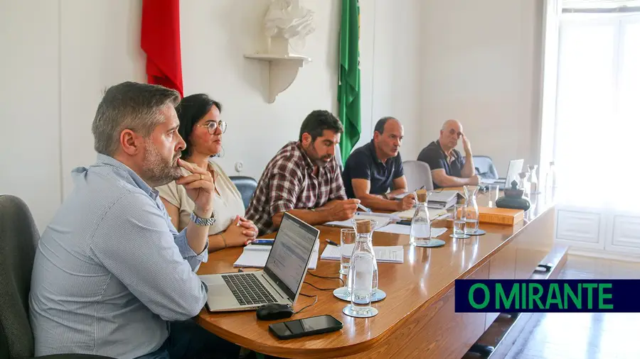 Coruche quer obras estruturais no concelho e envia recomendação ao Governo