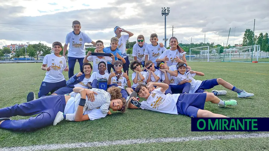 CADE vence campeonato distrital de infantis CADE vence campeonato distrital de infantis