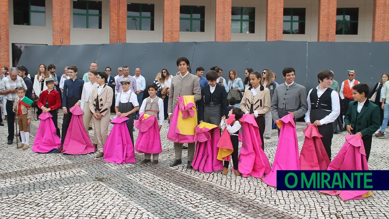 Feira Nacional de Agricultura inaugurada com visita rápida do Presidente da República