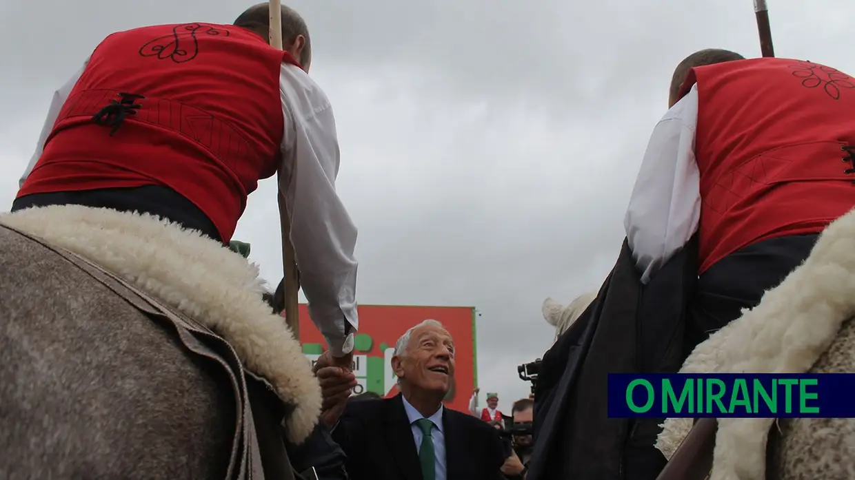 Feira Nacional de Agricultura inaugurada com visita rápida do Presidente da República