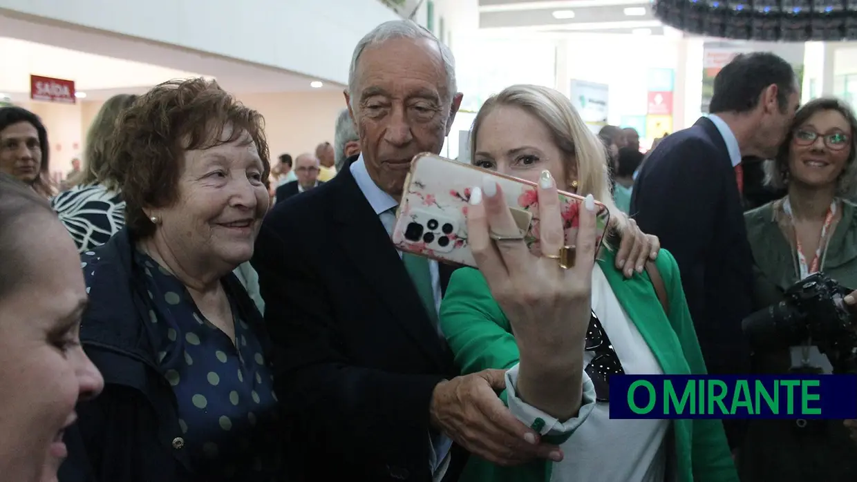 Feira Nacional de Agricultura inaugurada com visita rápida do Presidente da República