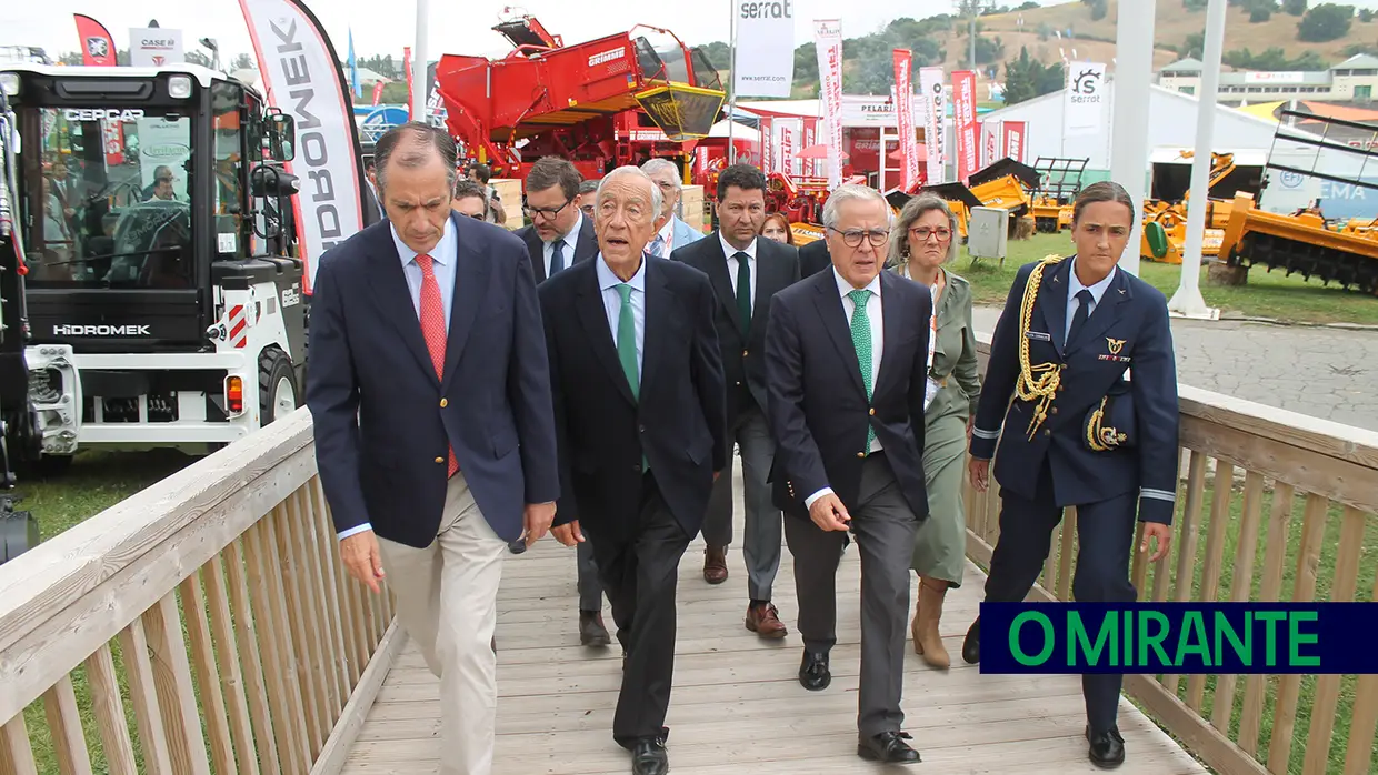 Feira Nacional de Agricultura inaugurada com visita rápida do Presidente da República