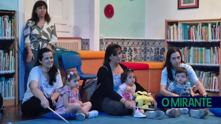 Bebés e pais viveram experiência sensorial em Benavente
