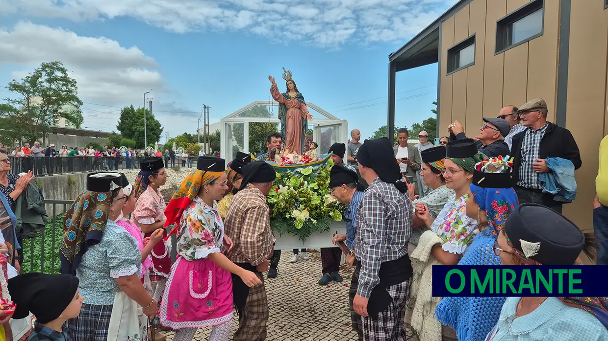 Azambuja recebeu com emoção famílias avieiras no Cruzeiro Religioso e Cultural do Tejo