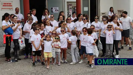 Cor e juventude nos festejos populares em Amiais de Baixo