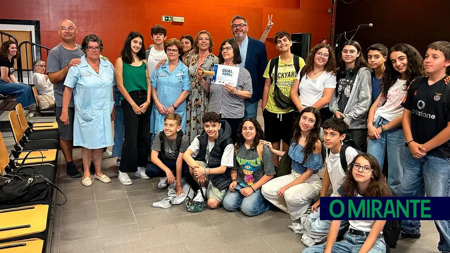 Alunos de Vila Franca de Xira recolhem mais de 26 toneladas de embalagens para reciclagem Alunos de Vila Franca de Xira recolhem mais de 26 toneladas de embalagens para reciclagem