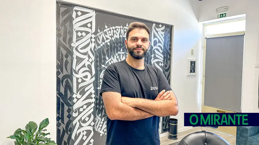 2050 Barbershop ao estilo nacional mas com um toque britânico 2050 Barbershop ao estilo nacional mas com um toque britânico