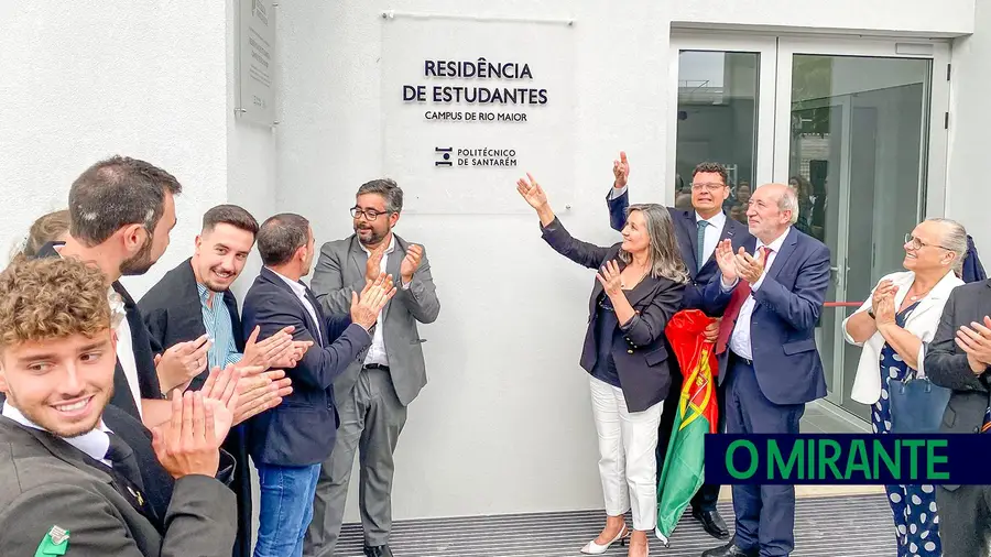 Politécnico de Santarém celebrou 45 anos e a prenda foi a nova residência de estudantes em Rio Maior Politécnico de Santarém celebrou 45 anos e a prenda foi a nova residência de estudantes em Rio Maior