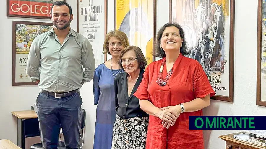 Golegã vai servir de inspiração para novo livro de Ana Maria Magalhães e Isabel Alçada Golegã vai servir de inspiração para novo livro de Ana Maria Magalhães e Isabel Alçada