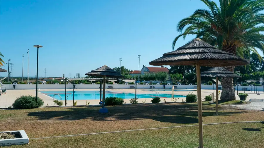 Piscinas descobertas do Cartaxo abrem este sábado